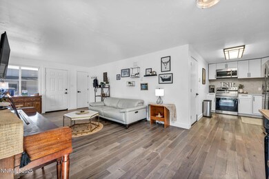 34-web-or-mls-3187-imperial-way