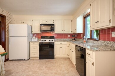 14 Walnut Rd, Holliston, MA 01746 - photo 6