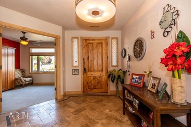 762 E St James Place - JCapson-2