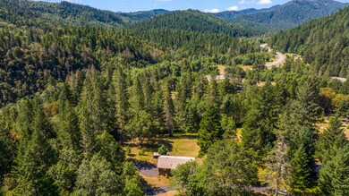 255 Minnow Ln, Wilderville, OR 97543 - photo 2