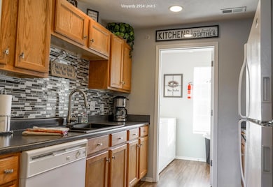 2954 Vineyards Pkwy unit 5, Branson, MO 65616 - photo 6