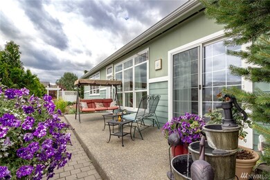 718 Maple Ln SW, Orting, WA 98360 - photo 3