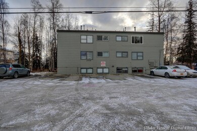 2506 Forget me Not Ln unit 8, Anchorage, AK 99508 - photo 2