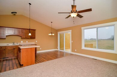 1092 Sunnyside Dr unit 22, Wayland, MI 49348 - photo 3