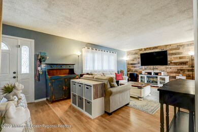 1 Lake Ave, Hazlet, NJ 07730 - photo 6