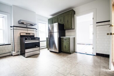 8 Baldwin Place unit 4, Boston, MA 02113 - photo 3