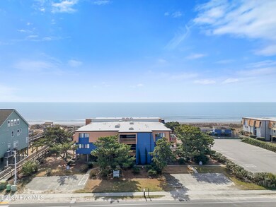 275 W First St #2i
