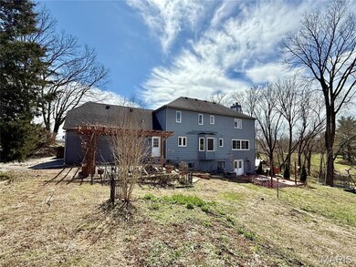 13 Jamestown Farm Dr, Florissant, MO 63034 - photo 3