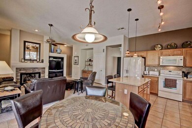 Kitchenandfamily2