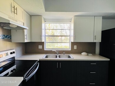 Bright Kitchen