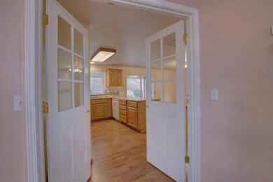 1350 Forestview Dr, Grants Pass, OR 97527 - photo 7