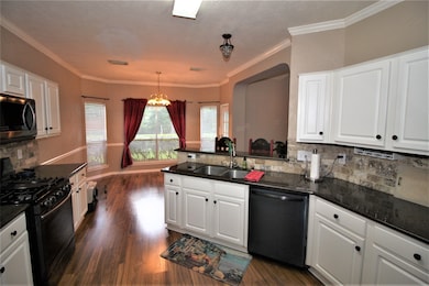 29110 Forest Hill Dr, Magnolia, TX 77355 - photo 3