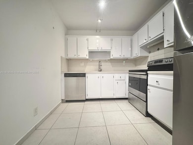 600 Three Islands Blvd unit 620, Hallandale Beach, FL 33009 - photo 2