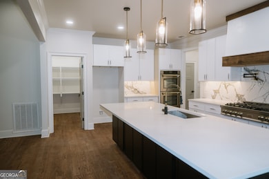 281 Abbington Way, Clarkesville, GA 30523 - photo 7