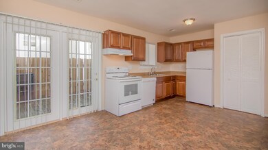 9320 Woodlea Ct, Manassas, VA 20110 - photo 6
