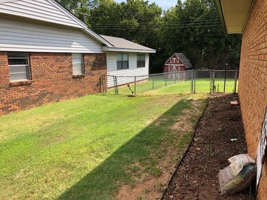 1835 N Pennsylvania Ave, Shawnee, OK 74804 - photo 5