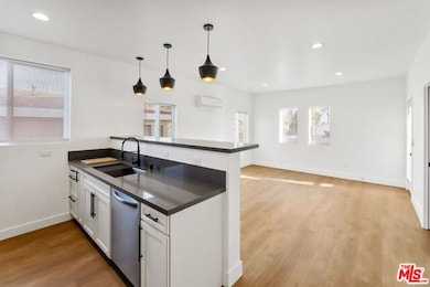 4537 St Charles Place unit 4539 1/2, Los Angeles, CA 90019 - photo 3