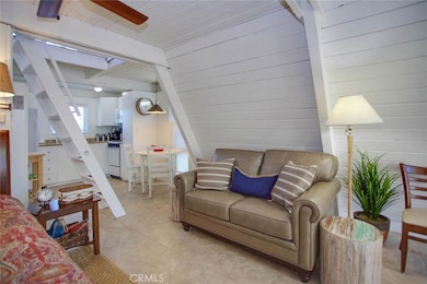 202 E 15th St unit B, Newport Beach, CA 92663 - photo 6