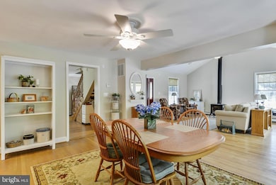 6126 Bell Station Rd, Glenn Dale, MD 20769 - photo 7