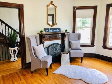 32 Radcliffe Rd unit 2/3, Somerville, MA 02145 - photo 3