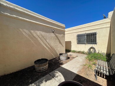 5828 Elmwood Dr NE, Albuquerque, NM 87109 - photo 2