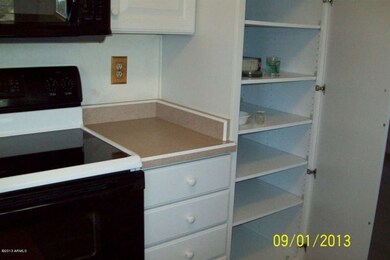 PANTRY  15022 N 22nd ln 008