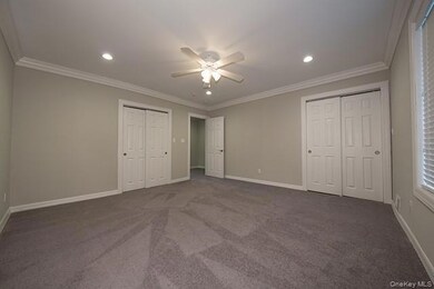 1 Villa D'Est Dr unit D-04, Coram, NY 11727 - photo 7