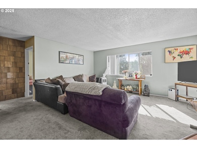 Driftwood Village unit 27, Springfield, OR 97477 - photo 6