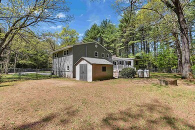 Flat fenced in back yard!