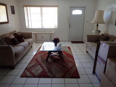 4905 NW 55th St, Tamarac, FL 33319 - photo 4