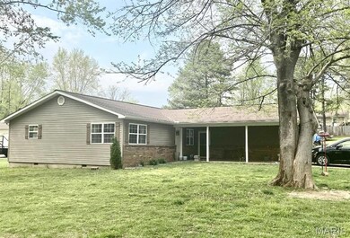 10817 Cabin Ln, Dexter, MO 63841 - photo 2