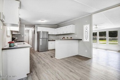 10-10322 Sugar Hill Rd-10