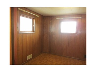 Bedroom. 2nd bedroom