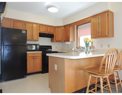 42 Rexford St unit A, Mattapan, MA 02126 - photo 4