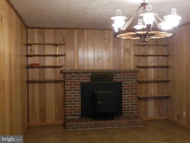 12216 Cloverly Farm Ln, Smithsburg, MD 21783 - photo 4