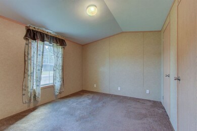 146 Chestnut Hill Rd, Rochester, NH 03867 - photo 6