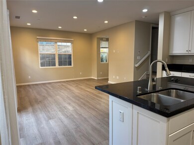 77 Painted Trellis, Irvine, CA 92620 - photo 6