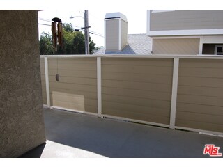 2421 Vanderbilt Ln unit 4, Redondo Beach, CA 90278 - photo 7