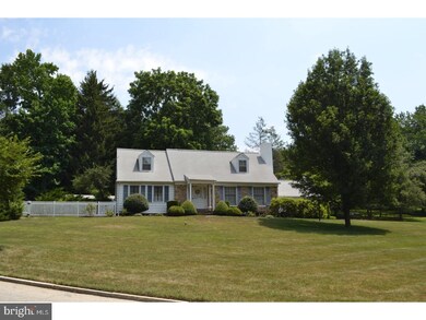 621 Spruce Ln, Villanova, PA 19085 - photo 2