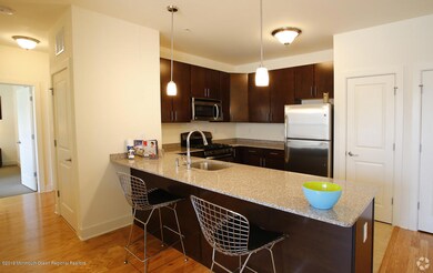 camelot-at-marlboro-morganville-nj-build