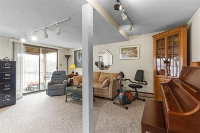 4A Bass St, Newmarket, NH 03857 - photo 5