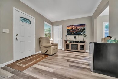 1819 E 300th St, Wickliffe, OH 44092 - photo 6