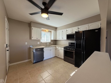 27550 Schiller St unit W, Chesterfield, MI 48047 - photo 5