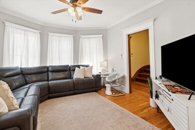 35 Gledhill Ave, Everett, MA 02149 - photo 6