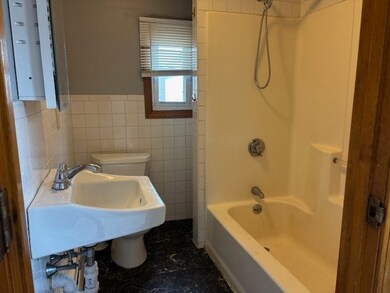 2 Border St unit 2, Woburn, MA 01801 - photo 7