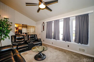 62 Albemarle Rd, Colonia, NJ 07067 - photo 5