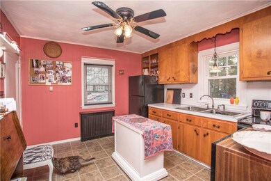 61 Hazael St, Providence, RI 02908 - photo 3