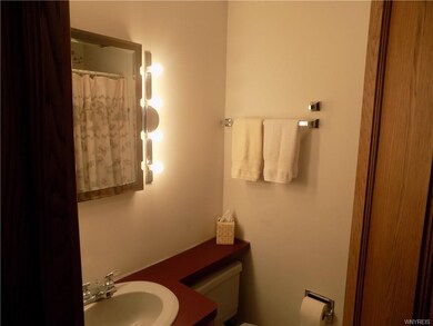 Full Bath from Master Bedroom