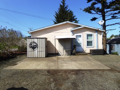 265 SE Port Ave, Lincoln City, OR 97367 - photo 6