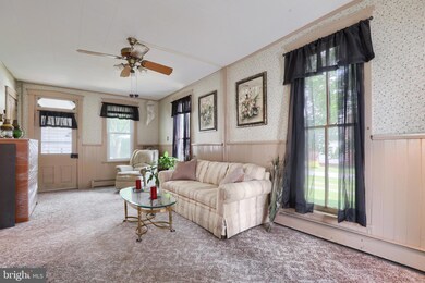 15 E Main St, Brownstown, PA 17508 - photo 4